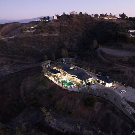 Iron Mansion Private Resort-Event Space 12000 Ft! 蒂梅丘拉 外观 照片