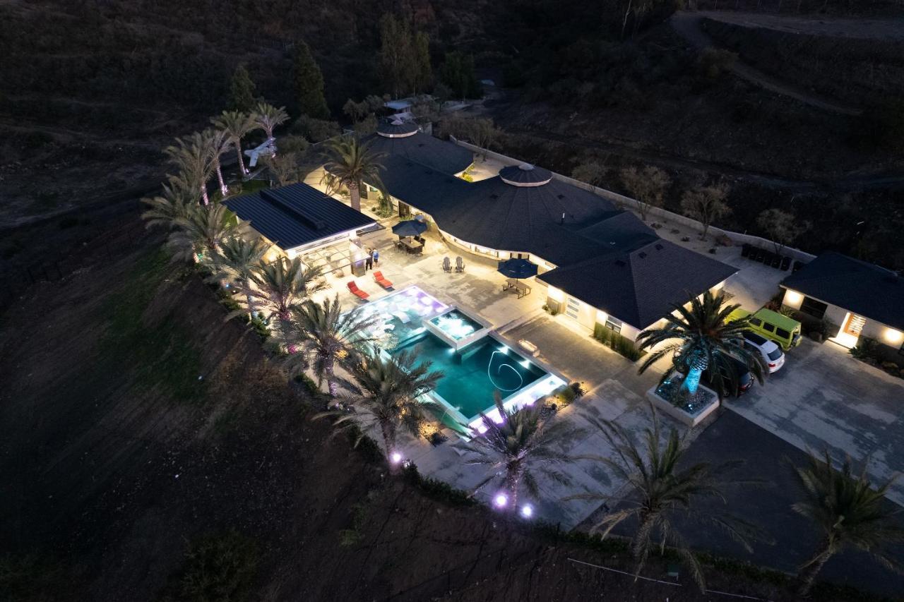 Iron Mansion Private Resort-Event Space 12000 Ft! 蒂梅丘拉 外观 照片