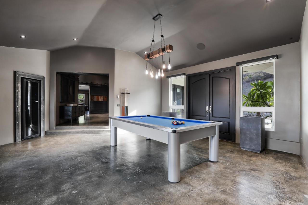 Iron Mansion Private Resort-Event Space 12000 Ft! 蒂梅丘拉 外观 照片
