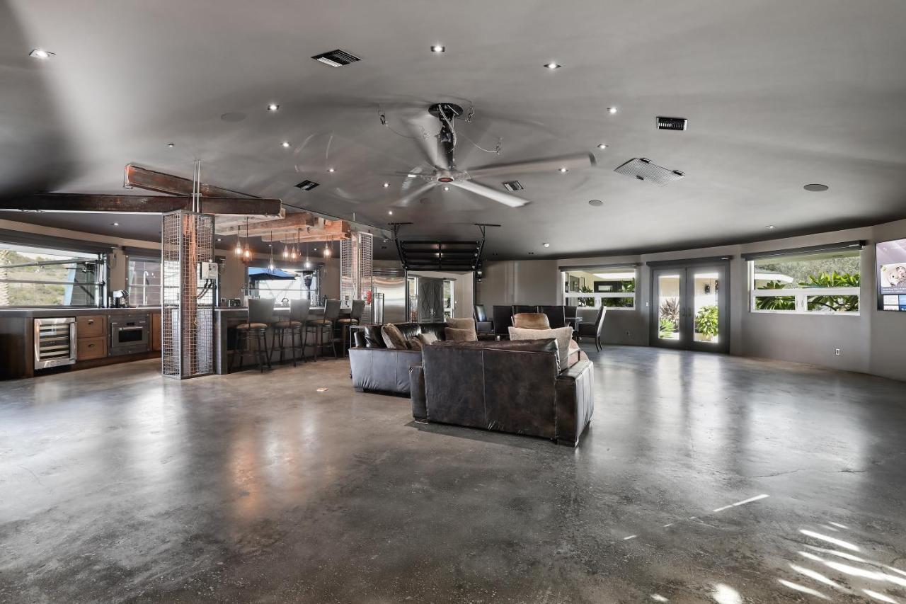 Iron Mansion Private Resort-Event Space 12000 Ft! 蒂梅丘拉 外观 照片