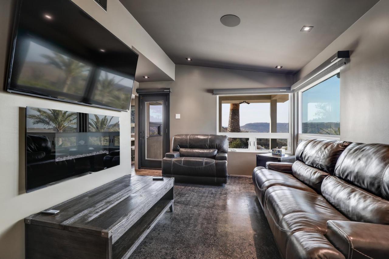 Iron Mansion Private Resort-Event Space 12000 Ft! 蒂梅丘拉 外观 照片