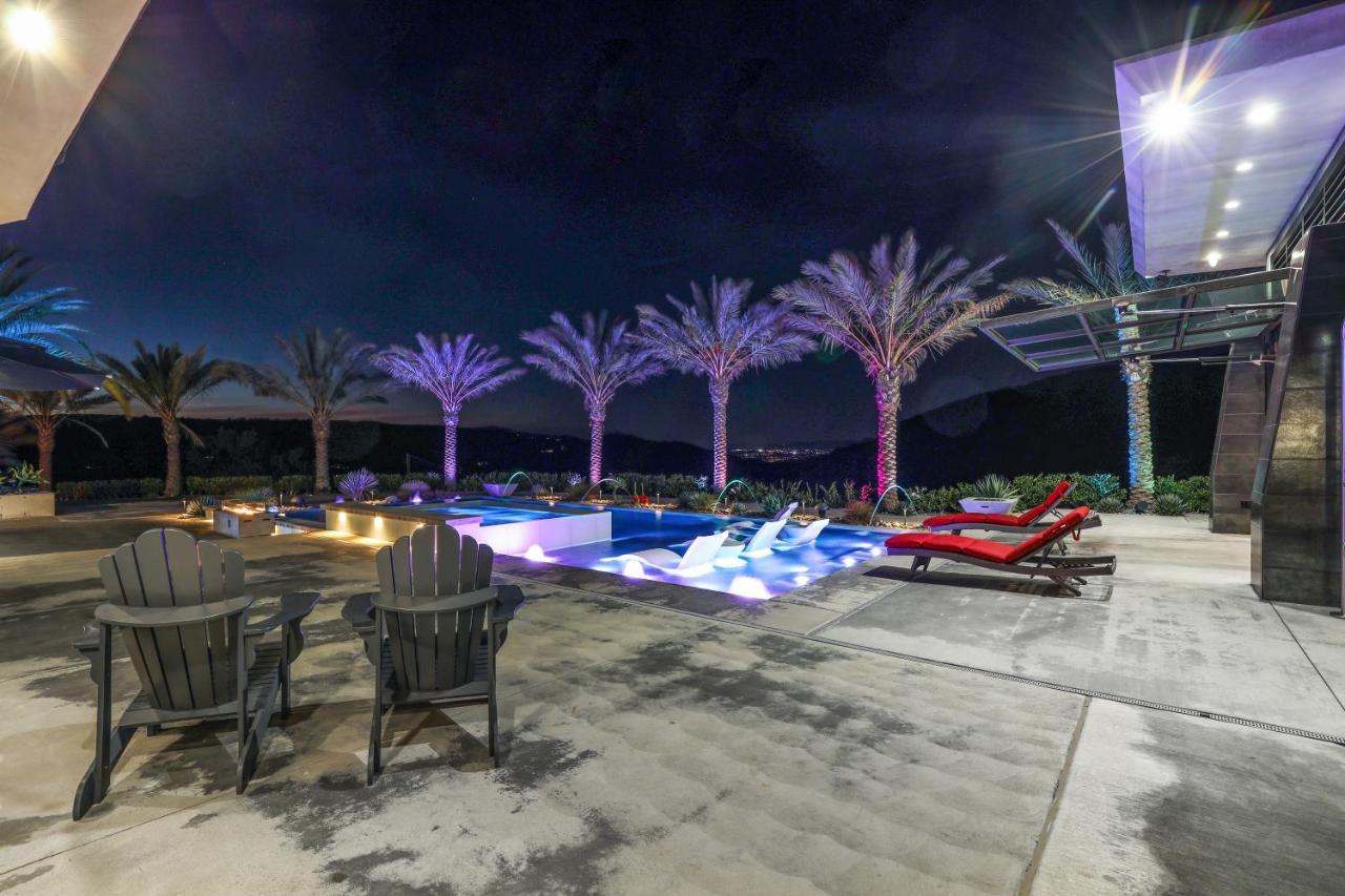Iron Mansion Private Resort-Event Space 12000 Ft! 蒂梅丘拉 外观 照片